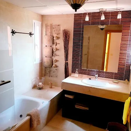 Adosado De Mesana De Sotogrande Vakantiehuis